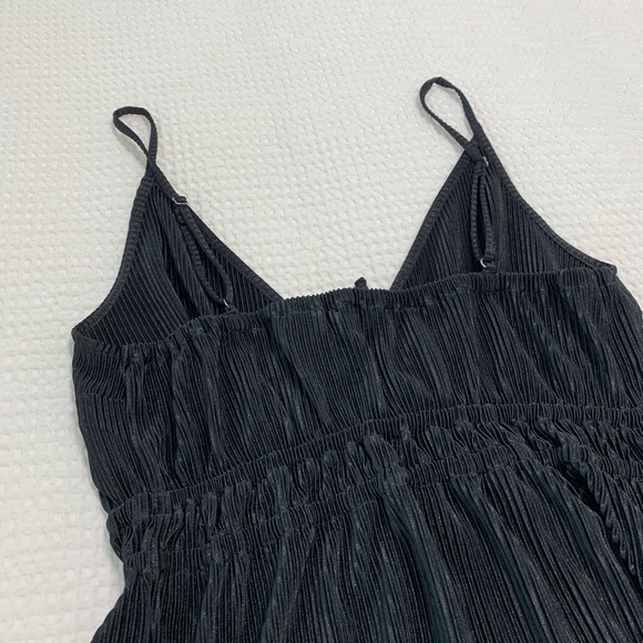 NWT Abercrombie & Fitch Black Satin Pleated Tie Front Cami | Size S - Picture 12 of 15